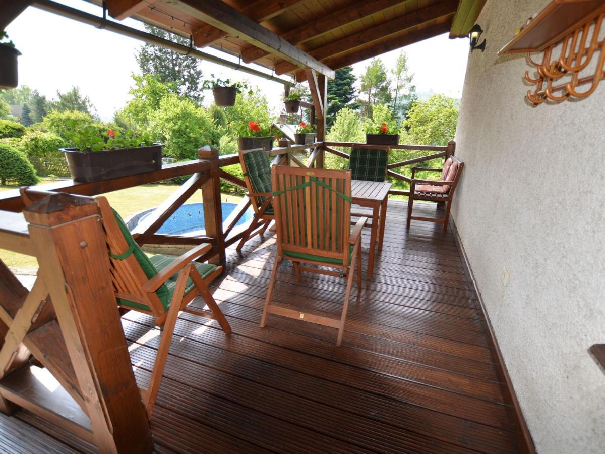 House With The Pool And Fenced Garden Villa Hnanice  Bagian luar foto
